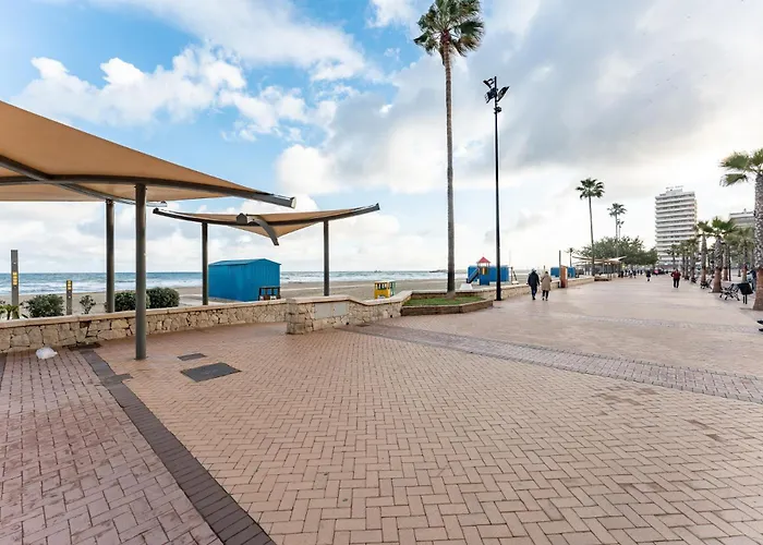Malagasuite Terrace & Parking شقة