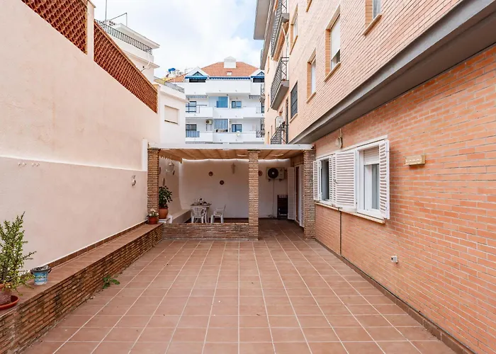 Malagasuite Terrace & Parking شقة