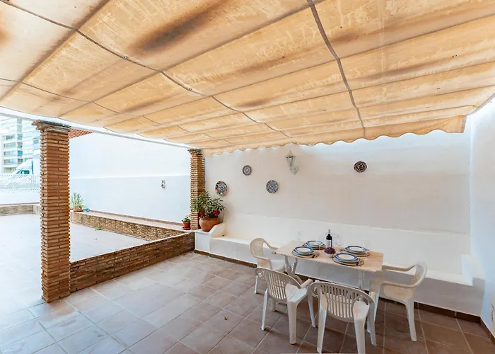 Malagasuite Terrace & Parking شقة *
